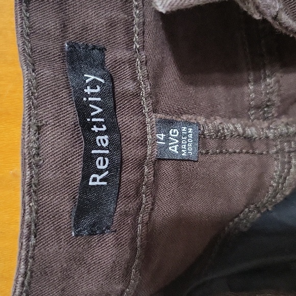 Womens Dark Brown Jeans Size 14 By Relativity - Picture 3 of 5